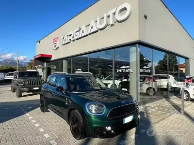 Usata Mini One D Countryman Business 116 CV (85 kW) 2019 Verde SUV