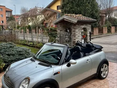 Usata Mini Cooper Cabriolet 116 CV (85 kW) 2006 Grigio Cabrio