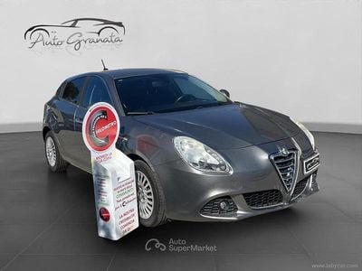 Usata Alfa Romeo Giulietta Distinctive 105 CV (77 kW) 2013 Gray Berlina
