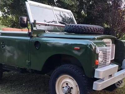 Usata Land Rover 88 1970 Verde Cabrio