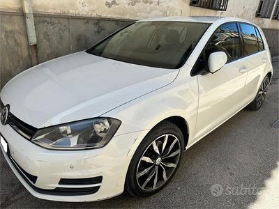 Usata VW Golf VII 90 CV (66 kW) 2014 Bianco Berlina