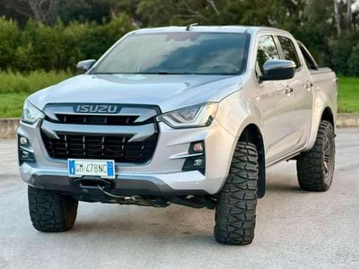 Usata Isuzu D-Max 163 CV (119 kW) 2023 Grigio Pick-up