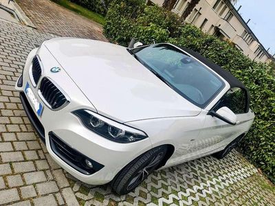 Usata 2018 BMW 220 Sport Line Cabrio | 25.500 € (Cara)
