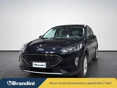 Usata Ford Kuga Titanium 120 CV (88 kW) 2021 Nero SUV