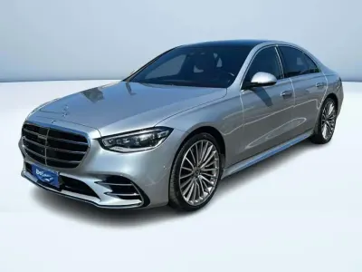 Usata Mercedes S580 Premium Plus 503 CV (369 kW) 2022 Argento Berlina