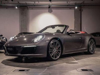 Porsche 911 Carrera 4S Cabriolet