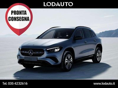 Argento Nuova 2026 Mercedes GLA200 Progressive SUV | 42.600 € (Buon prezzo)