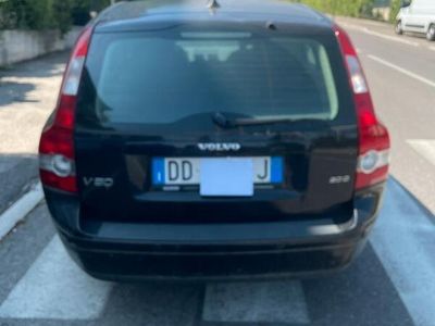 Usata Volvo V50 Momentum 136 CV (100 kW) 2006 Nero Station wagon