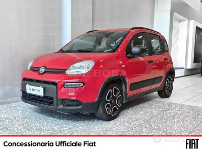 Usata Fiat Panda City Life 70 CV (51 kW) 2022 Rosso Utilitaria