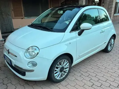 Usata Fiat 500 Lounge 69 CV (50 kW) 2014 Bianco Utilitaria