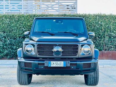 Mercedes G400