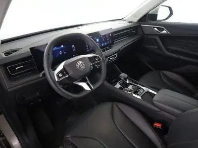 Usata MG HS Luxury 170 CV (125 kW) 2025 Argento SUV