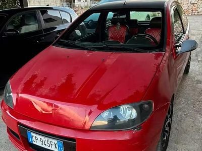 Occasion Fiat Punto 95 ch (69 kW) 2004 Rouge Citadine