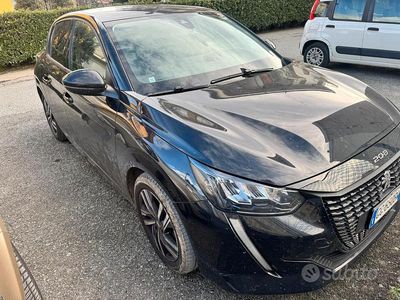 Usata Peugeot 208 2021 Nero Utilitaria