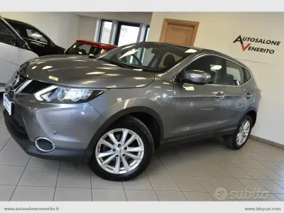 Usata Nissan Qashqai Tekna 110 CV (80 kW) 2014 Grigio SUV