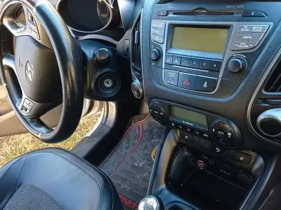 Usata Hyundai ix35 115 CV (84 kW) 2014 Grigio SUV