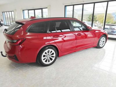 Usata BMW 318 Advantage 150 CV (110 kW) 2020 Rosso Station wagon