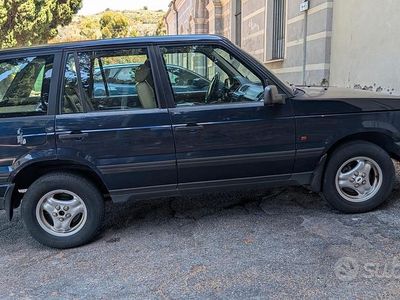 Usata Land Rover Range Rover 113 CV (83 kW) 1999 Blu SUV