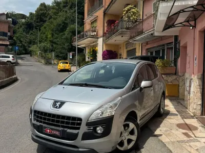Usata Peugeot 3008 Active 112 CV (82 kW) 2011 Argento Station wagon