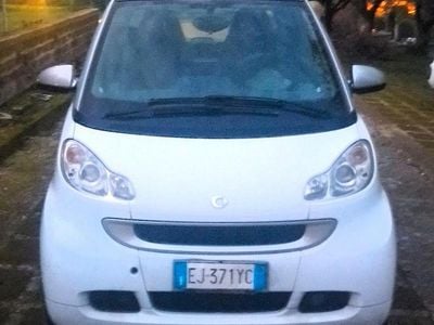 Usata Smart ForTwo Coupé 54 CV (39 kW) 2011 Bianco Coupé