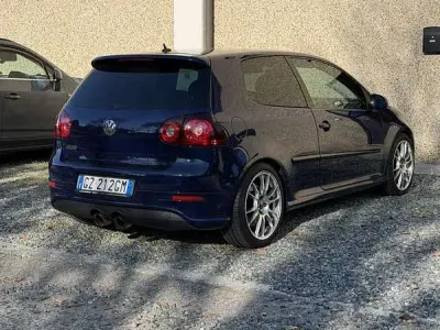 Begagnad VW Golf V R 250 HK (183 kW) 2007 Sedan
