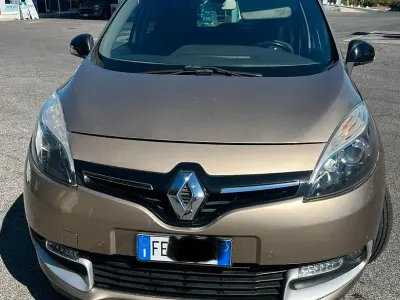 Usata Renault Scénic III LIMITED 110 CV (80 kW) 2016 Monovolume