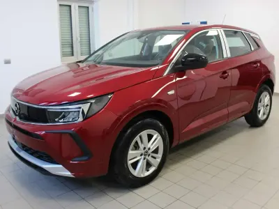 Usata Opel Grandland X Edition 131 CV (96 kW) 2024 Rosso SUV