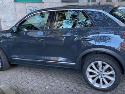 Usata VW T-Roc Advance 150 CV (110 kW) 2019 Grigio SUV
