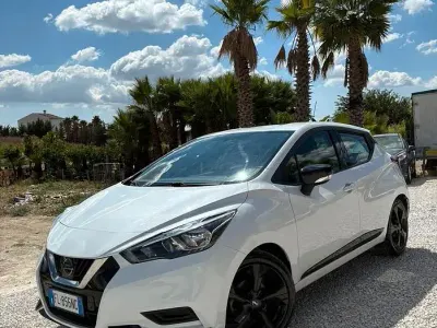 Usata Nissan Micra Acenta 90 CV (66 kW) 2018 Bianco Utilitaria