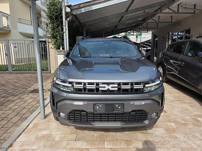 Grigio Usata 2024 Dacia Duster Journey SUV | 26.900 € (Buon prezzo)