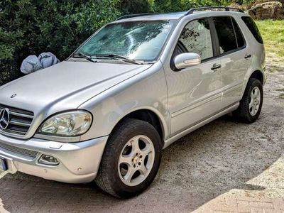 Mercedes ML400