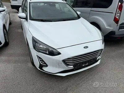 Usata Ford Focus Business Edition 120 CV (88 kW) 2019 Bianco Berlina