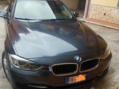 Usata BMW 318 Sport Line 2013 Grigio Station wagon