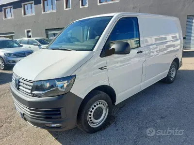 Begagnad VW Transporter Business 150 HK (110 kW) 2018 Vit Van