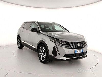 Usata Peugeot 5008 Allure 131 CV (96 kW) 2024 Grigio SUV