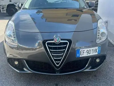 Usata Alfa Romeo Giulietta Progression 170 CV (125 kW) 2011 Utilitaria