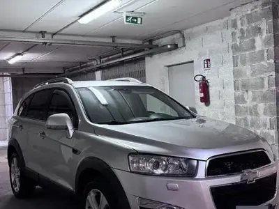 Usata Chevrolet Captiva LTZ 184 CV (135 kW) 2011 Grigio SUV