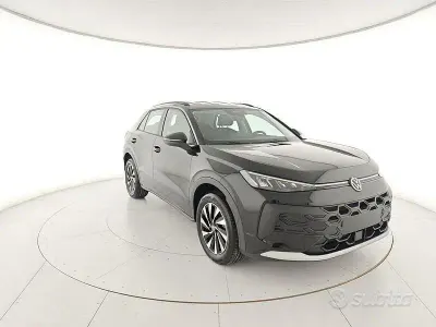 Nuova VW T-Roc Life 115 CV (84 kW) 2026 Grigio SUV