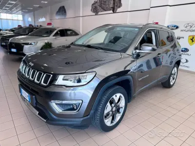 Usata Jeep Compass Longitude 140 CV (102 kW) 2017 Grigio SUV