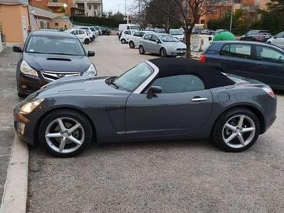 Usata Opel GT 264 CV (194 kW) 2010 Cabrio