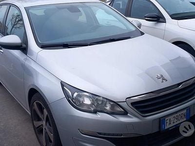 Usata Peugeot 308 120 CV (88 kW) 2015 Grigio Berlina