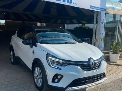Usata Renault Captur Intens 91 CV (66 kW) 2022 Bianco SUV