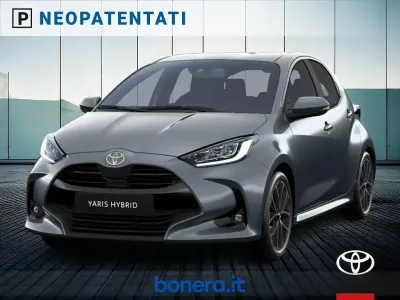 Nuova Toyota Yaris Hybrid 115 CV (84 kW) 2026 Grigio Berlina