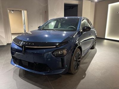 Nuova Lancia Ypsilon 114 kW (156 CV) 2026 Blu Utilitaria