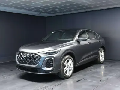 Nuova Audi Q5 S-Line 204 CV (150 kW) 2026 Vari colori SUV