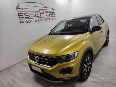 Käytetty VW T-Roc Style 116 HP (85 kW) 2018 Harmaa Katumaasturi