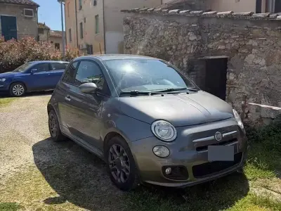 Käytetty Fiat 500S 69 HP (50 kW) 2014 Harmaa Sedan