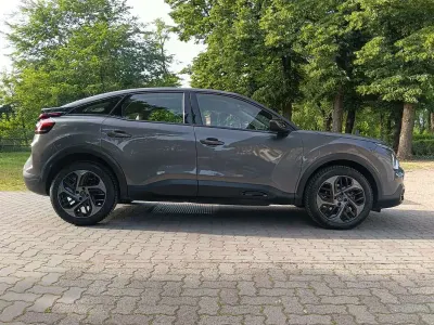 Usata Citroën C4 Feel 131 CV (96 kW) 2022 Grigio Berlina