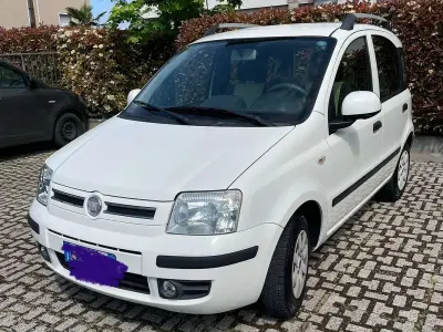 Usata Fiat Panda Active 60 CV (44 kW) 2010 Bianco Utilitaria
