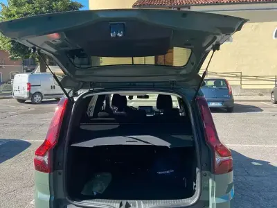 Usata Dacia Jogger 101 CV (74 kW) 2023 Verde Monovolume